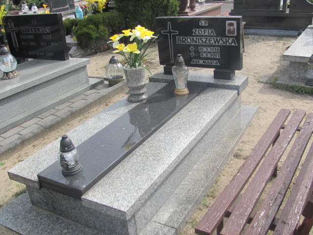 Grób Zofia Broniszewska