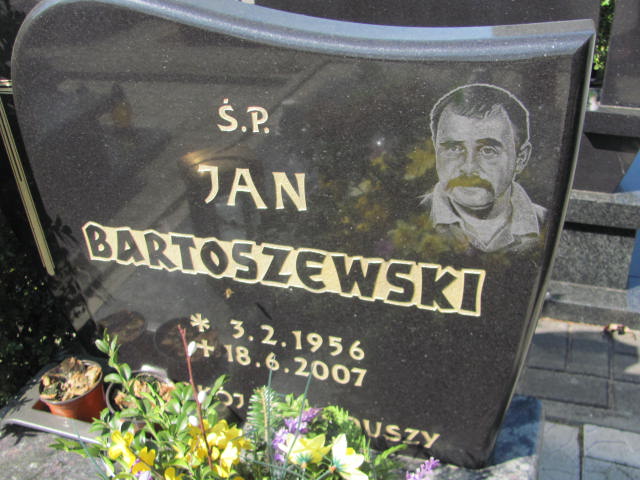 Jan Bartoszewski 1956 Kluczbork - Grobonet - Wyszukiwarka osób pochowanych