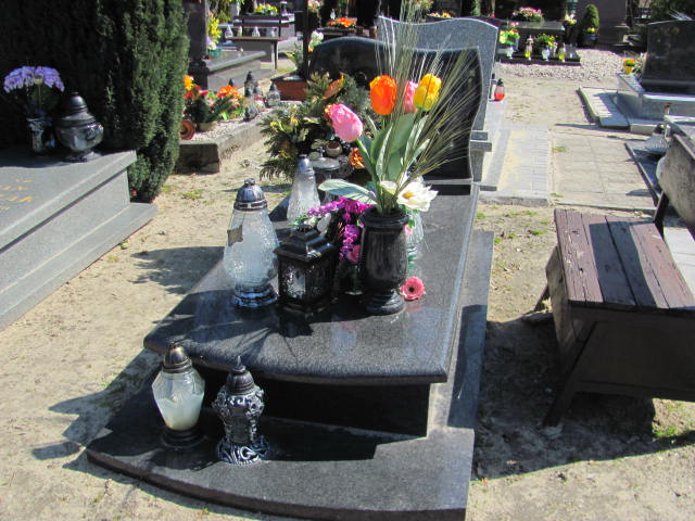 Grób Kazimierz Kupis