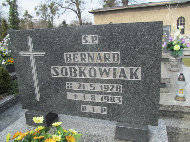Bernard Sobkowiak 1928 Kluczbork - Grobonet - Wyszukiwarka osób pochowanych