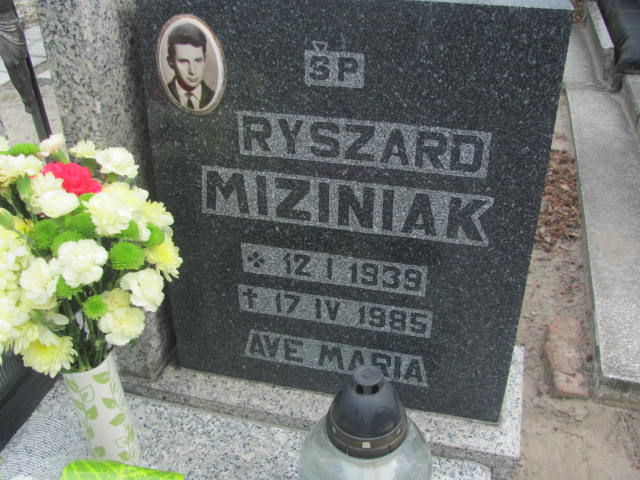 Ryszard Miziniak 1939 Kluczbork - Grobonet - Wyszukiwarka osób pochowanych