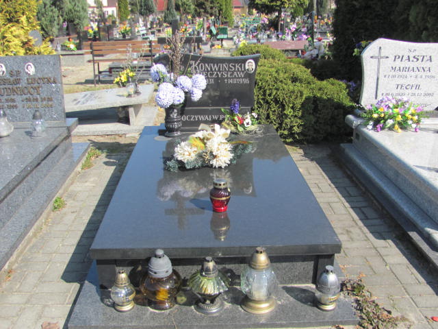 Grób HENRYKA KONWIŃSKA