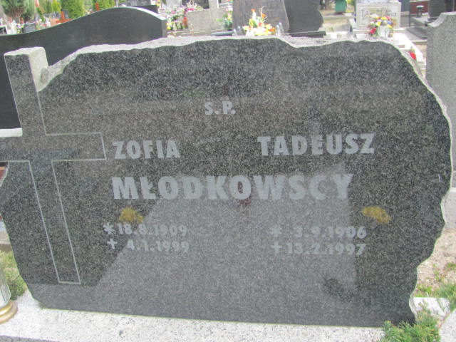 Zofia Młodkowska 1909 Kluczbork - Grobonet - Wyszukiwarka osób pochowanych