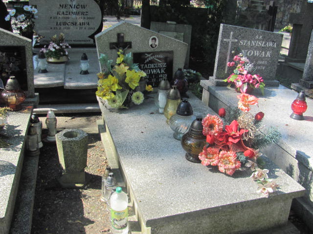 Grób Tadeusz Nowak