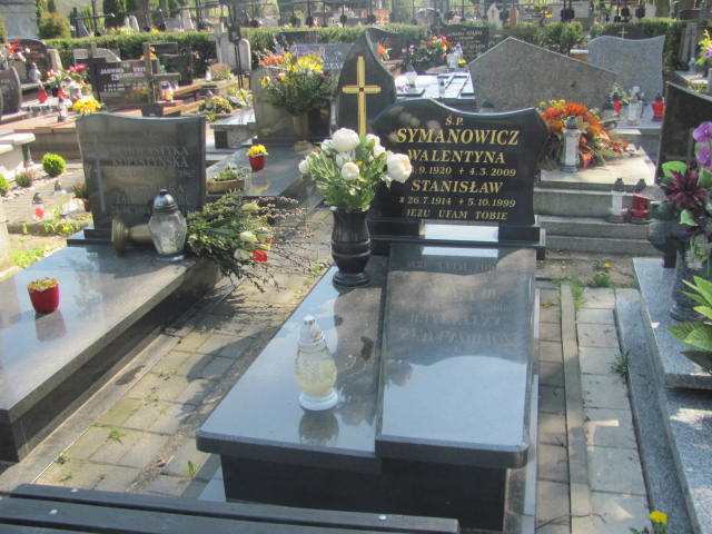 Grób Walentyna Symanowicz
