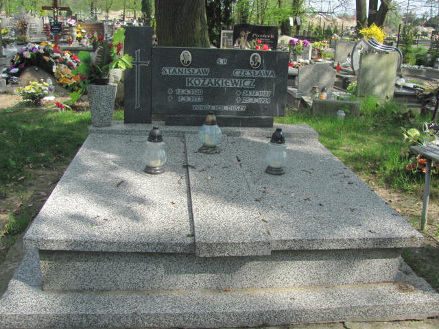Grób Czesława Kozakiewicz