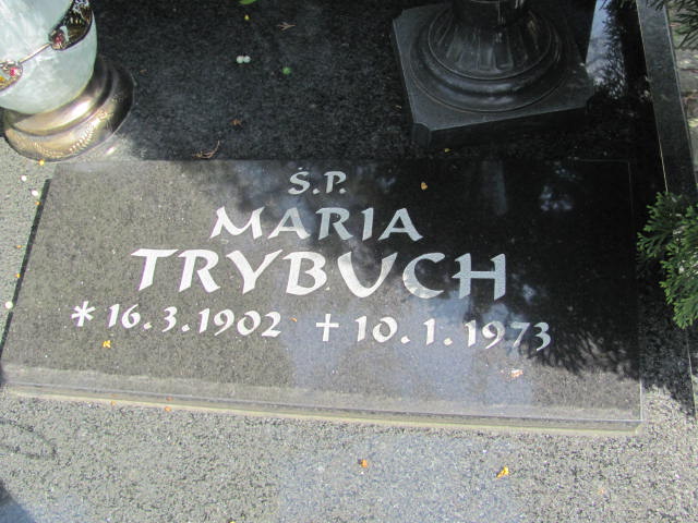 Julia PETELA 1927 Kluczbork - Grobonet - Wyszukiwarka osób pochowanych